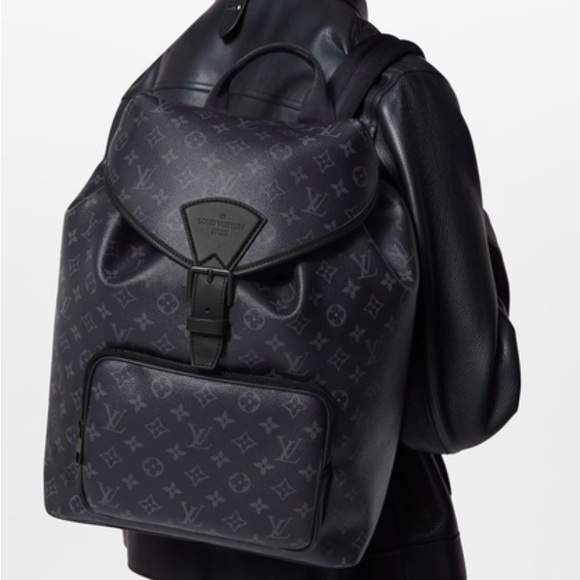 Louis Vuitton Other - Authentic Mens Montsouris Backpack